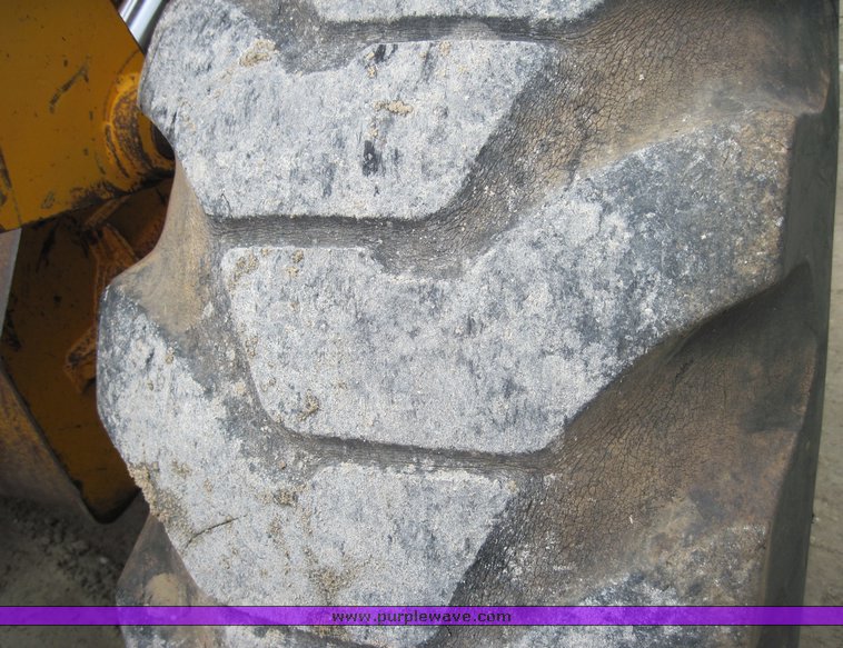 image for item 3915 1984 John Deere 544-B wheel loader