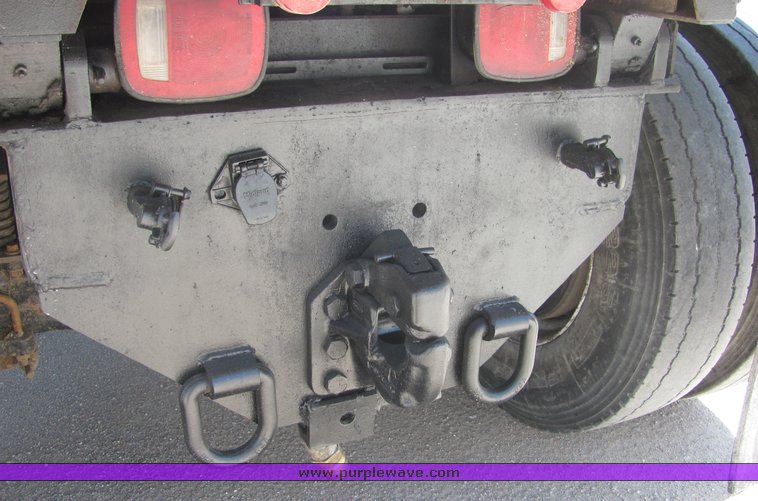 image for item 4622 1998 Volvo dump truck