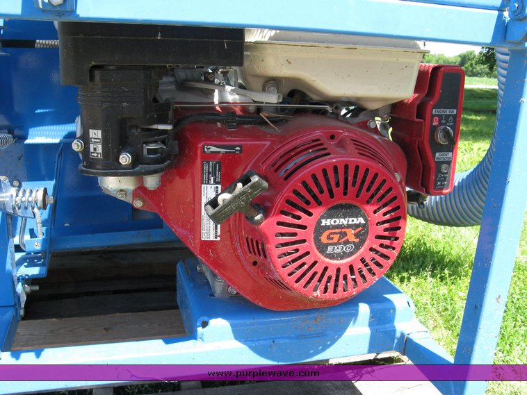 Harper Goossen SB1300 straw blower in Goddard, KS Item 5014 sold