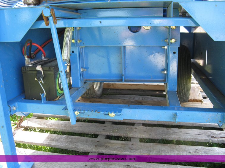 Harper Goossen SB1300 straw blower in Goddard, KS Item 5014 sold