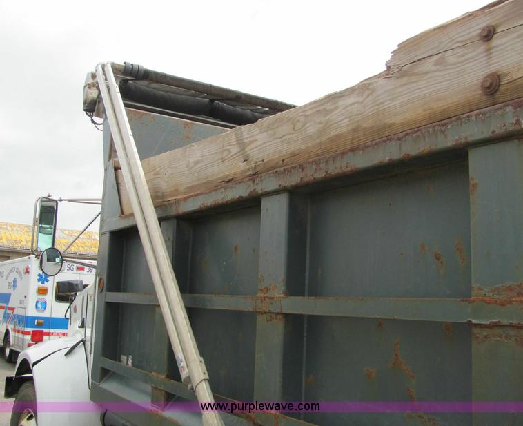 image for item 6121 2003 Peterbilt Conventional 330 tandem axle dump truck