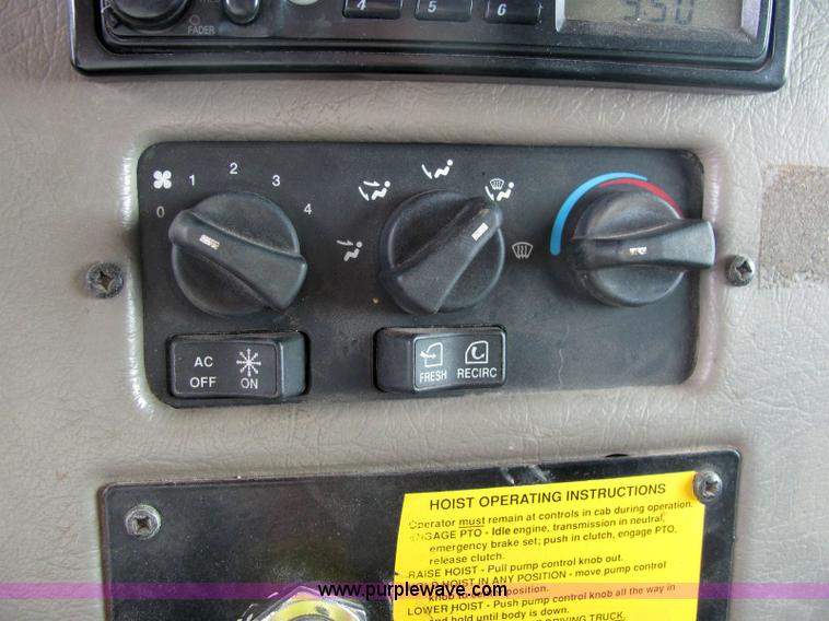 image for item 6121 2003 Peterbilt Conventional 330 tandem axle dump truck