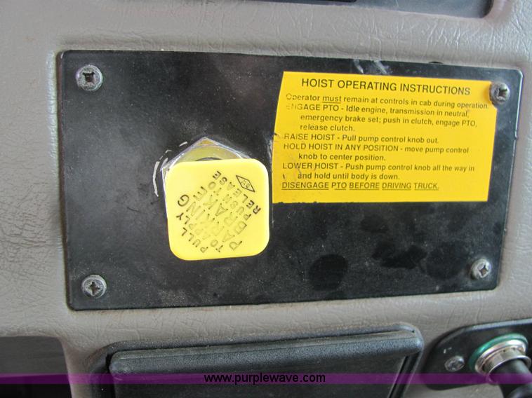 image for item 6121 2003 Peterbilt Conventional 330 tandem axle dump truck