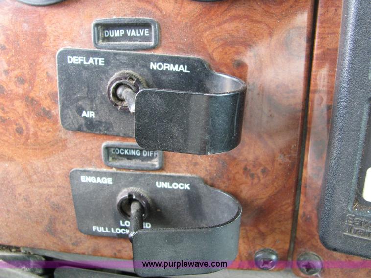 image for item 6121 2003 Peterbilt Conventional 330 tandem axle dump truck