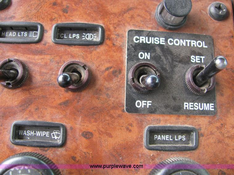 image for item 6121 2003 Peterbilt Conventional 330 tandem axle dump truck