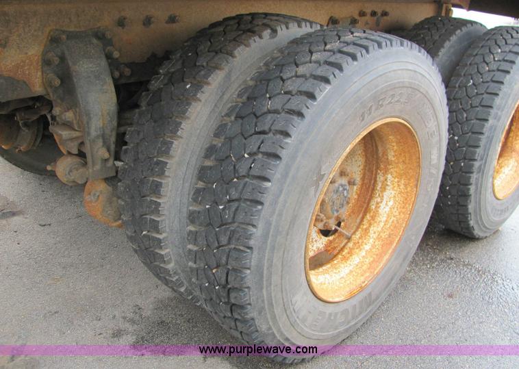 image for item 6121 2003 Peterbilt Conventional 330 tandem axle dump truck