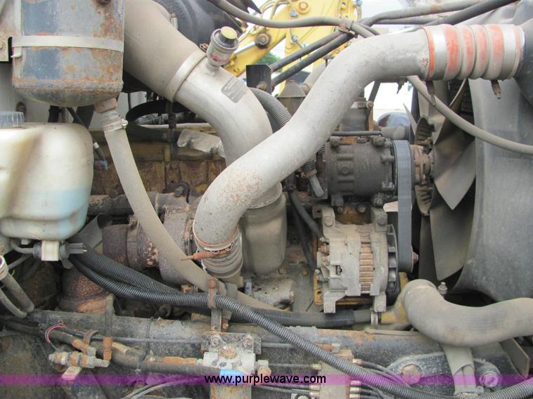 image for item 6121 2003 Peterbilt Conventional 330 tandem axle dump truck