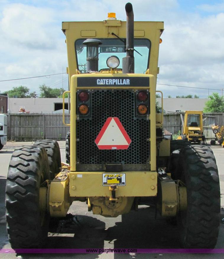 image for item 6122 1990 Caterpillar 120G articulated motor grader