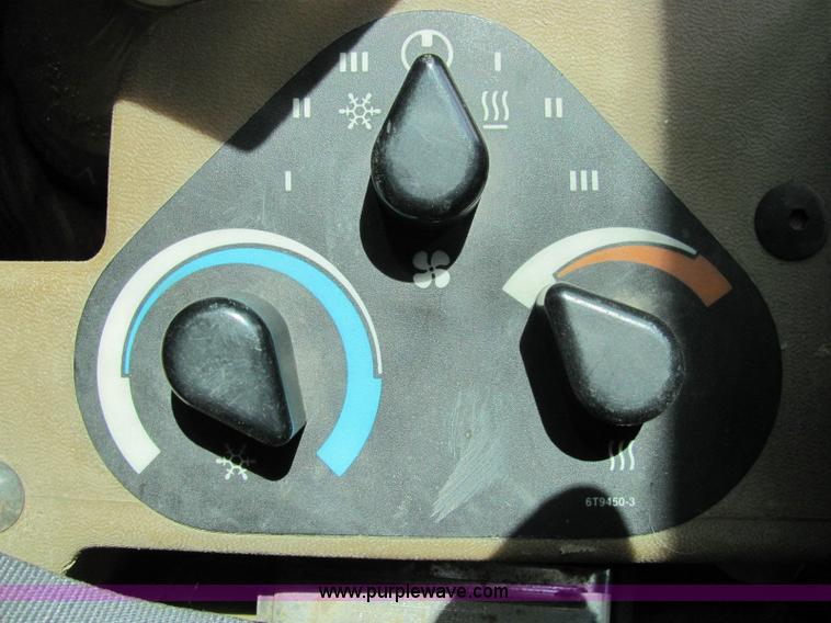 image for item 6122 1990 Caterpillar 120G articulated motor grader