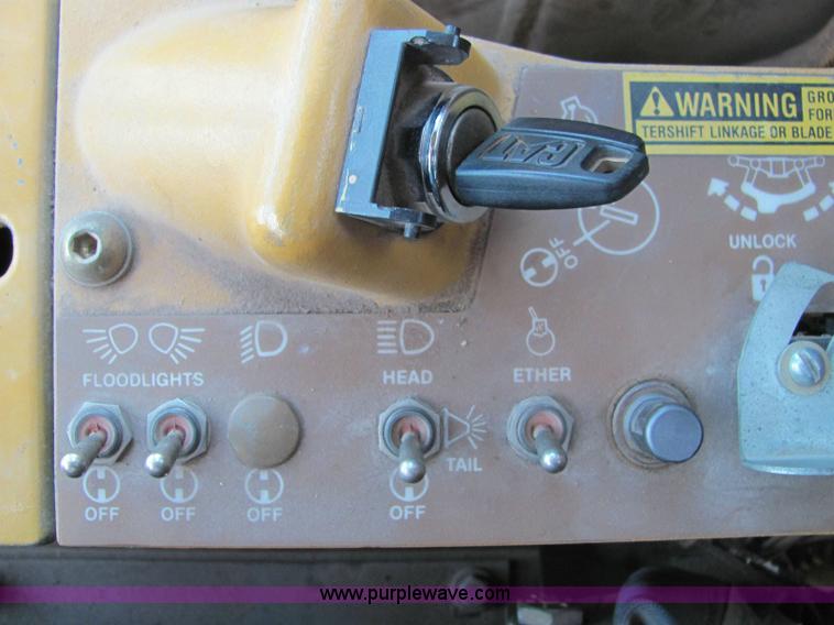 image for item 6122 1990 Caterpillar 120G articulated motor grader