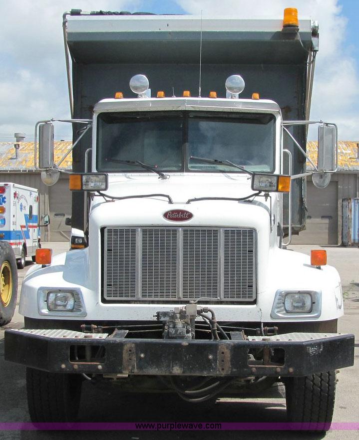 image for item 6123 2003 Peterbilt Conventional 330 tandem axle dump truck