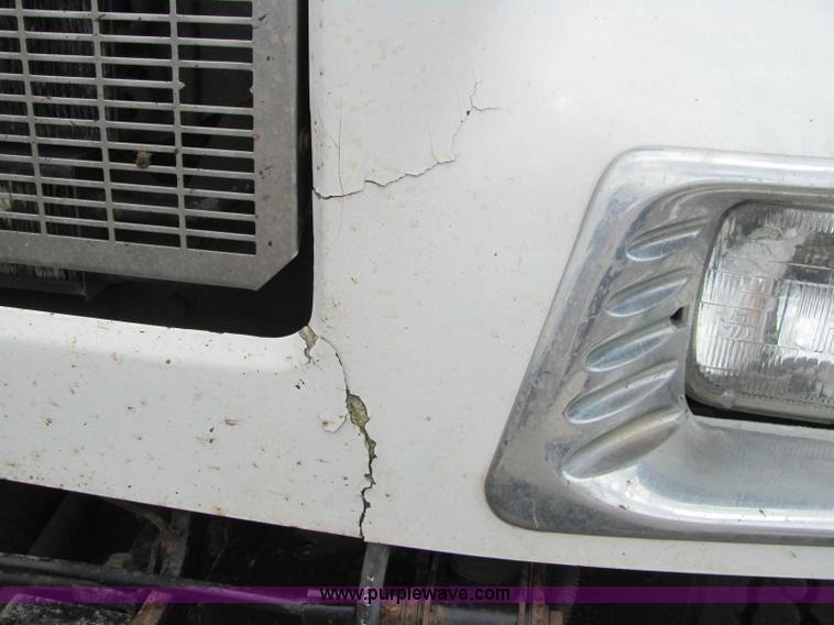 image for item 6123 2003 Peterbilt Conventional 330 tandem axle dump truck