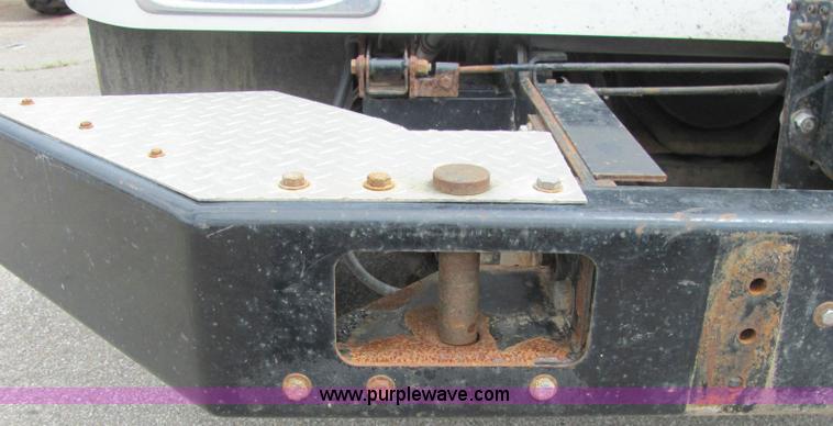 image for item 6123 2003 Peterbilt Conventional 330 tandem axle dump truck