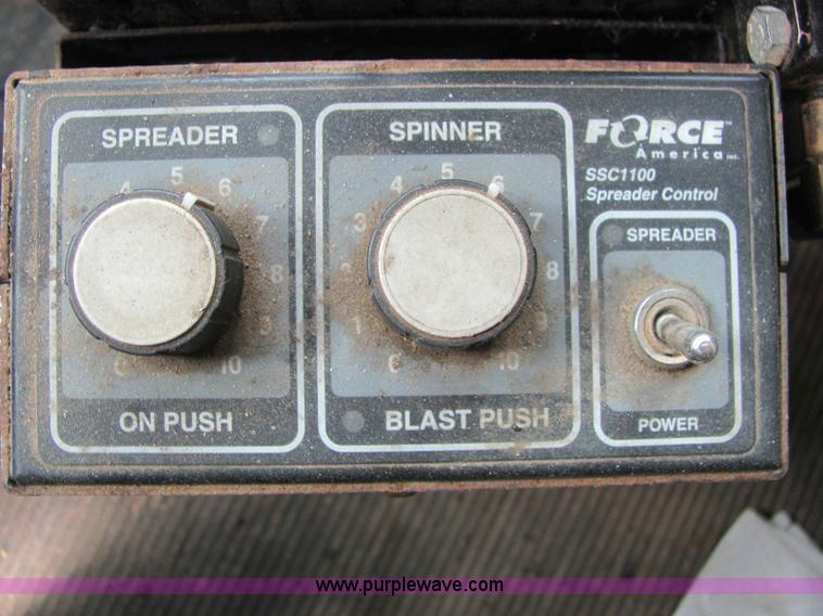 image for item 6123 2003 Peterbilt Conventional 330 tandem axle dump truck