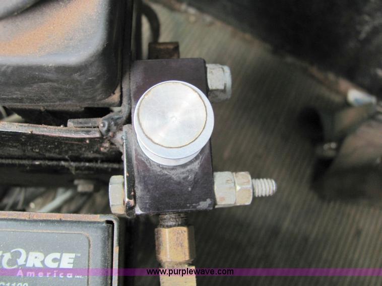 image for item 6123 2003 Peterbilt Conventional 330 tandem axle dump truck