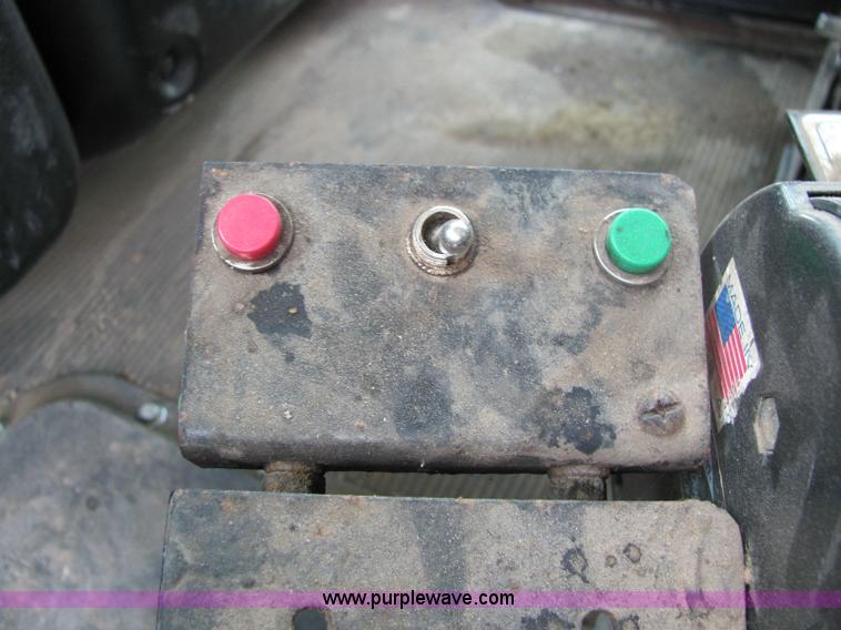 image for item 6123 2003 Peterbilt Conventional 330 tandem axle dump truck