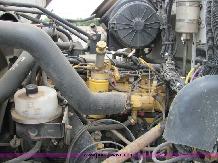 image for item 6123 2003 Peterbilt Conventional 330 tandem axle dump truck