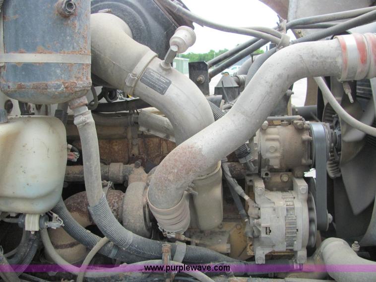 image for item 6123 2003 Peterbilt Conventional 330 tandem axle dump truck