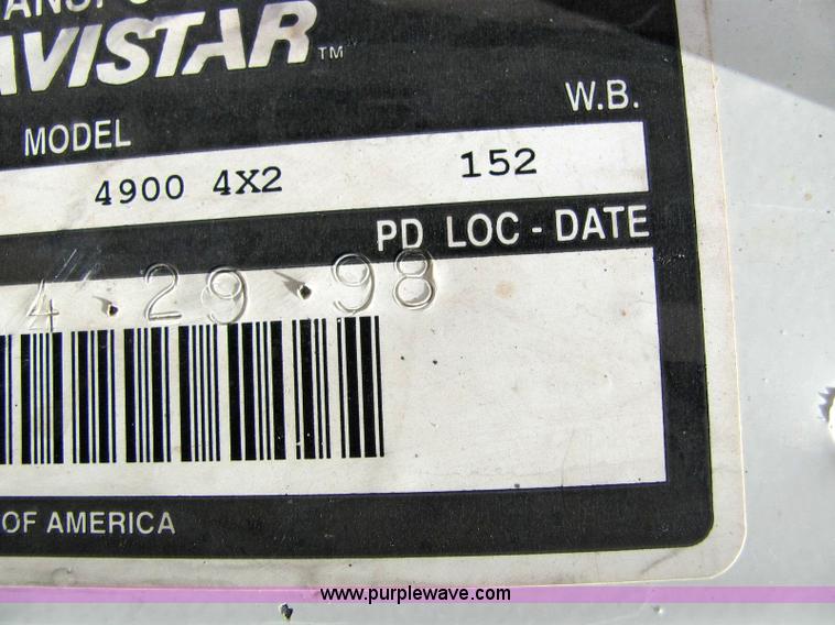 image for item 6124 1999 International Series 4900 single axle dump truck