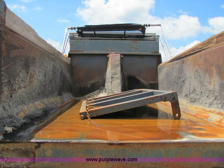 image for item 6125 2003 Peterbilt Conventional 330 Tandem axle dump truck