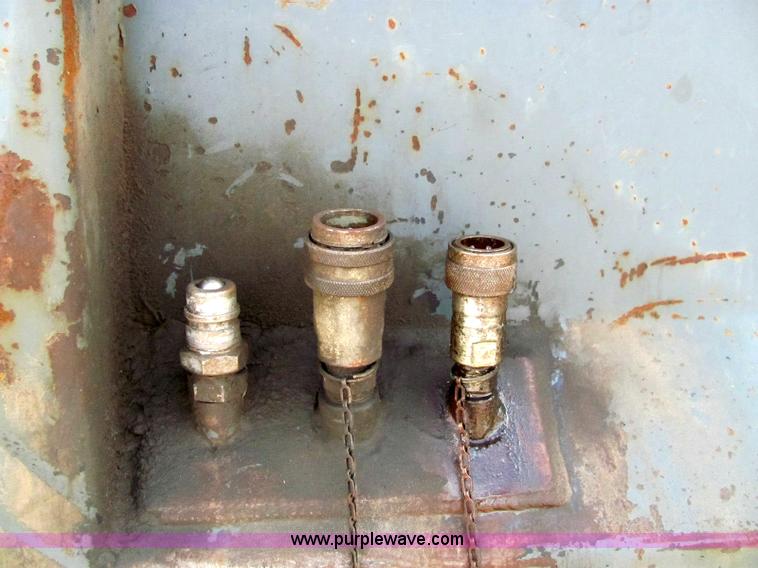 image for item 6125 2003 Peterbilt Conventional 330 Tandem axle dump truck