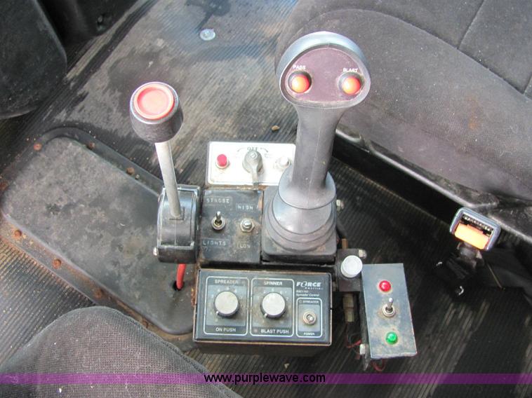 image for item 6125 2003 Peterbilt Conventional 330 Tandem axle dump truck