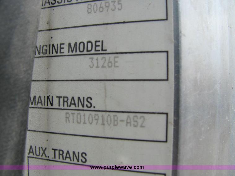 image for item 6125 2003 Peterbilt Conventional 330 Tandem axle dump truck