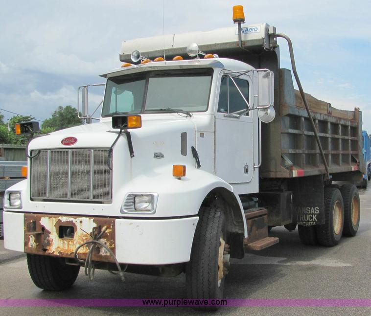 image for item 6171 2001 Peterbilt Conventional 330 tandem axle dump truck