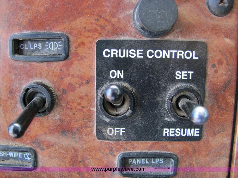 image for item 6171 2001 Peterbilt Conventional 330 tandem axle dump truck