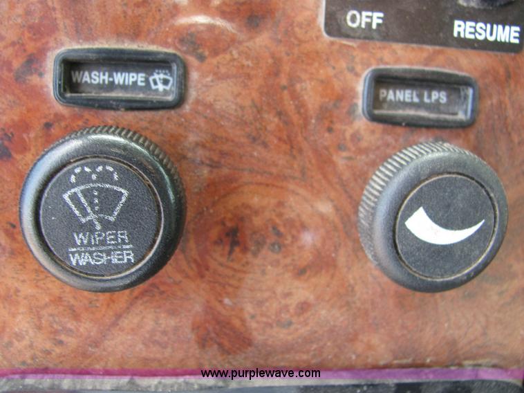 image for item 6171 2001 Peterbilt Conventional 330 tandem axle dump truck