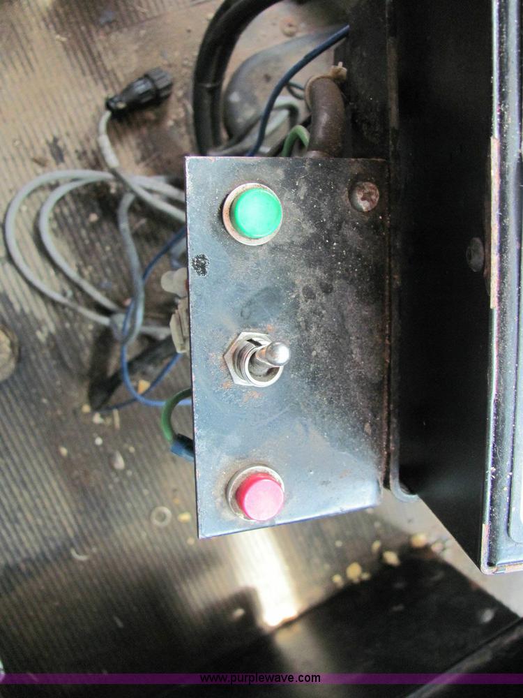 image for item 6171 2001 Peterbilt Conventional 330 tandem axle dump truck