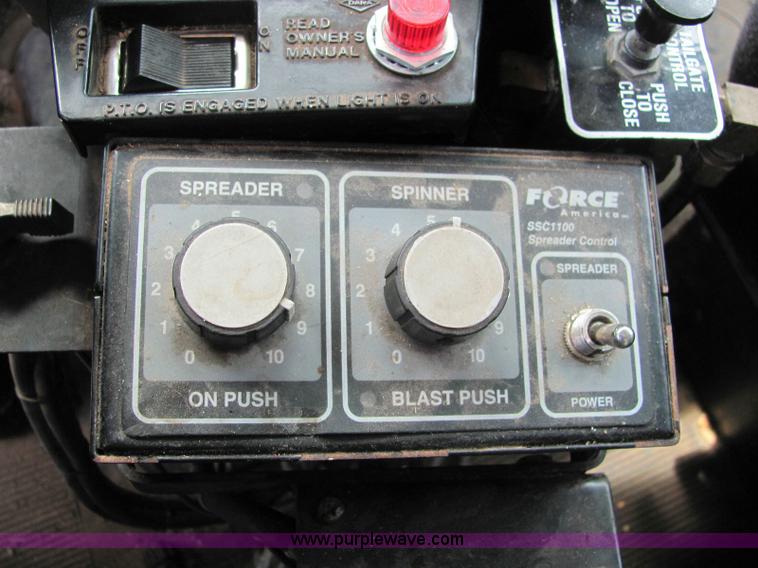 image for item 6171 2001 Peterbilt Conventional 330 tandem axle dump truck