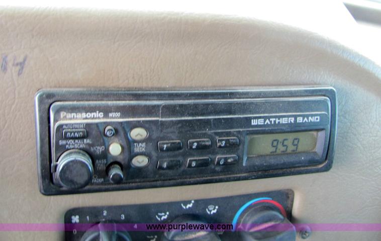 image for item 6172 2002 Peterbilt Conventional 330 tandem axle dump truck