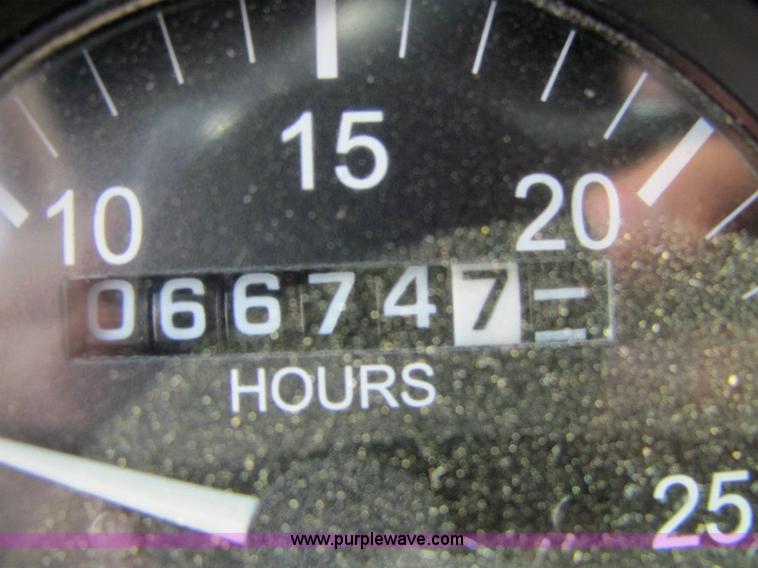 image for item 6172 2002 Peterbilt Conventional 330 tandem axle dump truck