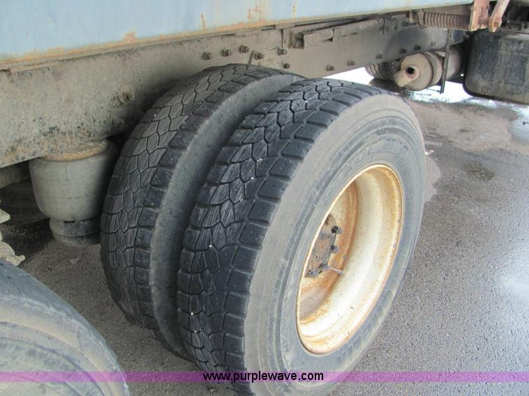 image for item 6172 2002 Peterbilt Conventional 330 tandem axle dump truck