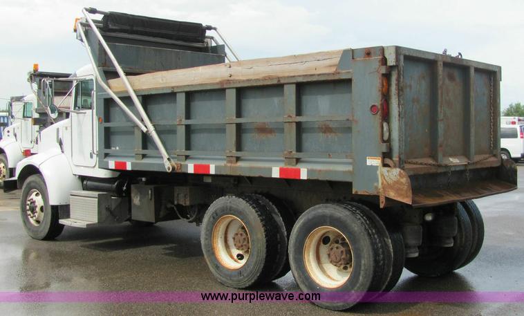 image for item 6173 2003 Peterbilt Conventional 330 tandem axle dump truck