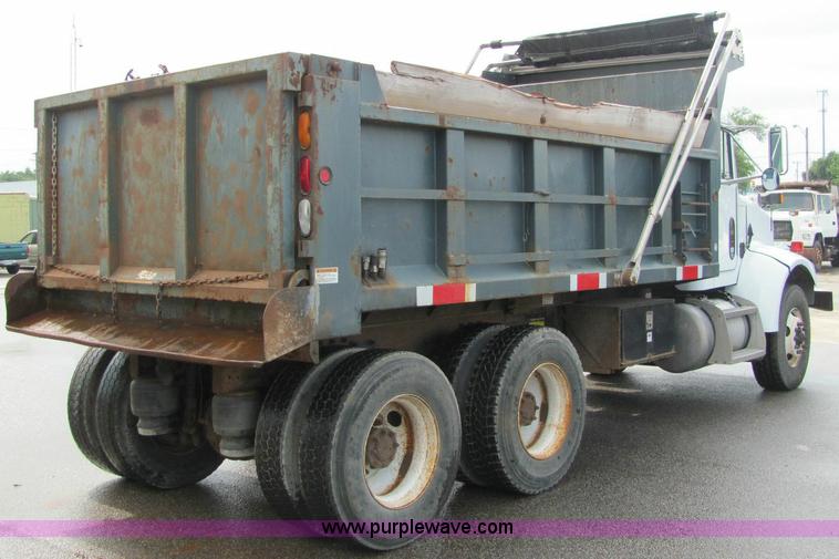 image for item 6173 2003 Peterbilt Conventional 330 tandem axle dump truck