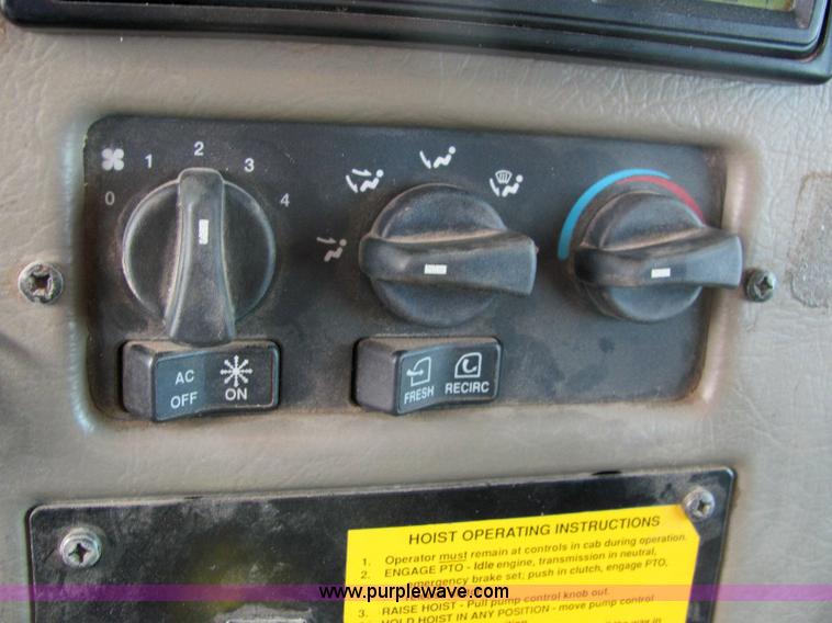 image for item 6173 2003 Peterbilt Conventional 330 tandem axle dump truck