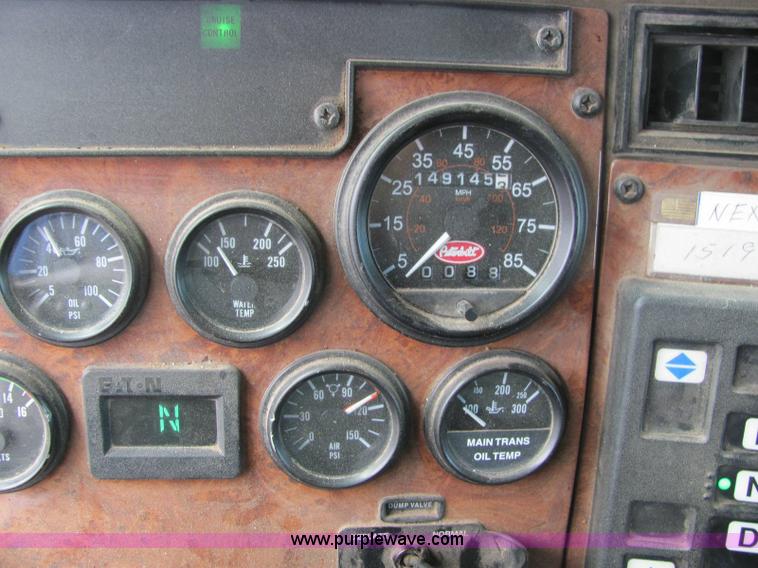 image for item 6173 2003 Peterbilt Conventional 330 tandem axle dump truck