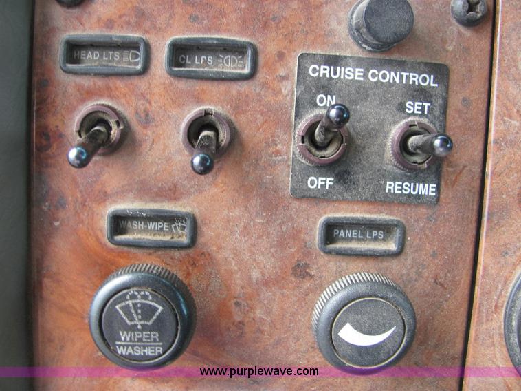 image for item 6173 2003 Peterbilt Conventional 330 tandem axle dump truck