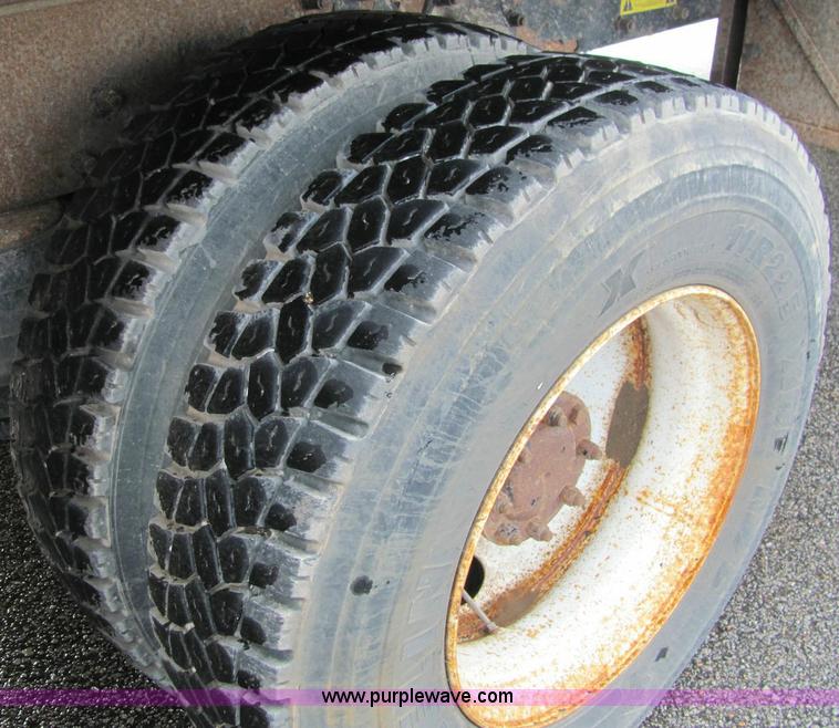 image for item 6173 2003 Peterbilt Conventional 330 tandem axle dump truck