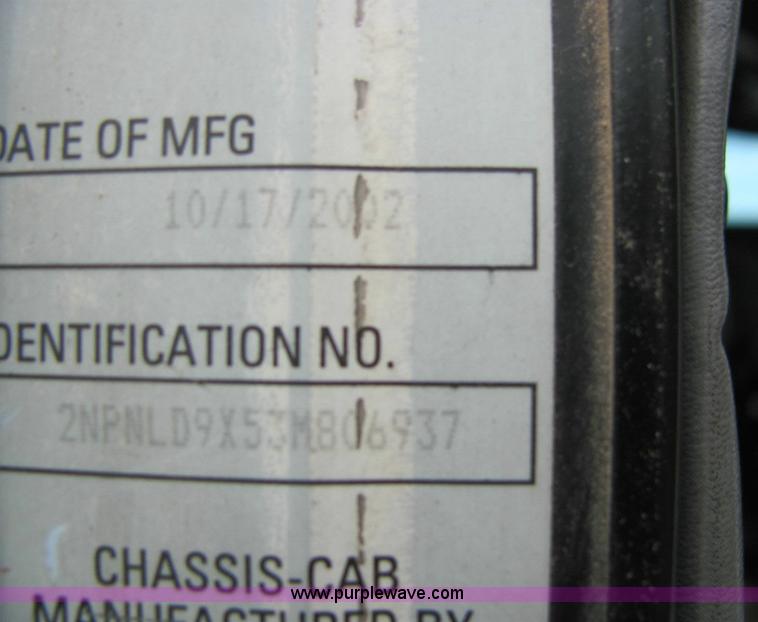 image for item 6173 2003 Peterbilt Conventional 330 tandem axle dump truck