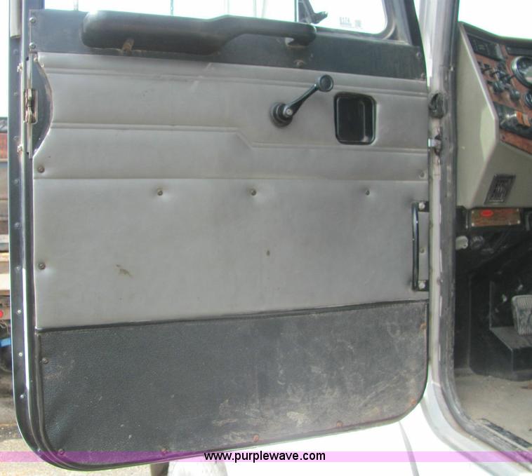 image for item 6174 2001 Peterbilt Conventional 330 tandem axle dump truck