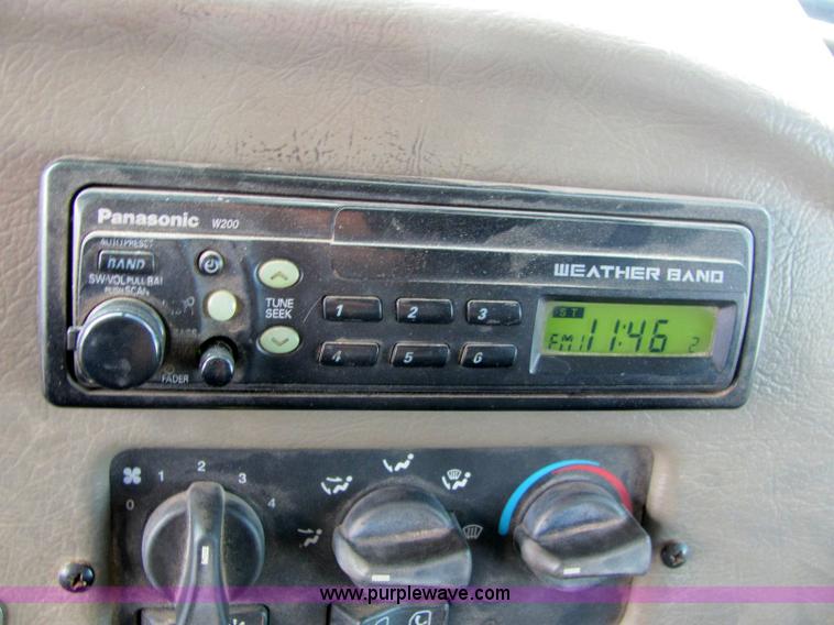 image for item 6174 2001 Peterbilt Conventional 330 tandem axle dump truck