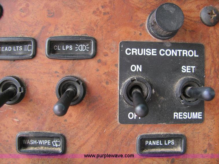 image for item 6174 2001 Peterbilt Conventional 330 tandem axle dump truck