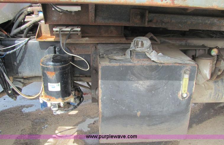 image for item 6174 2001 Peterbilt Conventional 330 tandem axle dump truck