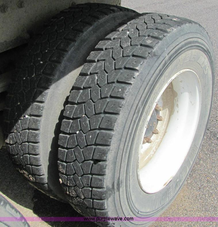 image for item 6174 2001 Peterbilt Conventional 330 tandem axle dump truck