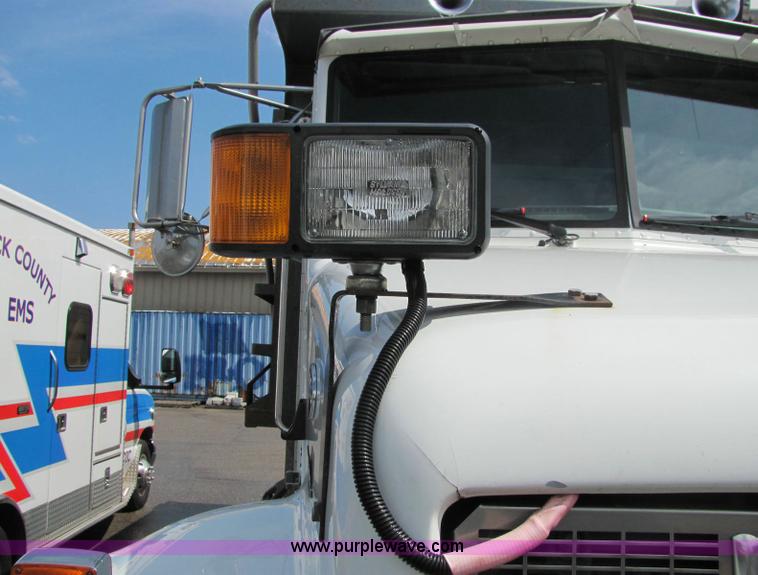 image for item 6174 2001 Peterbilt Conventional 330 tandem axle dump truck