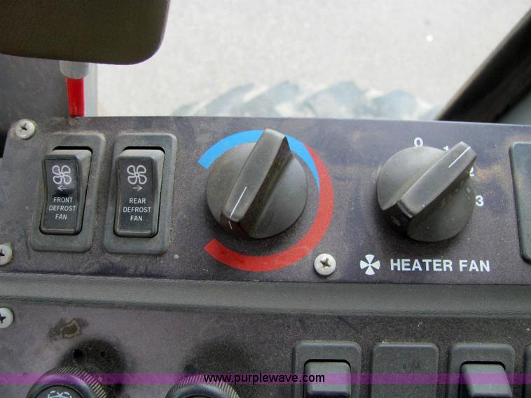 image for item 6176 1996 Champion 720A articulated motor grader