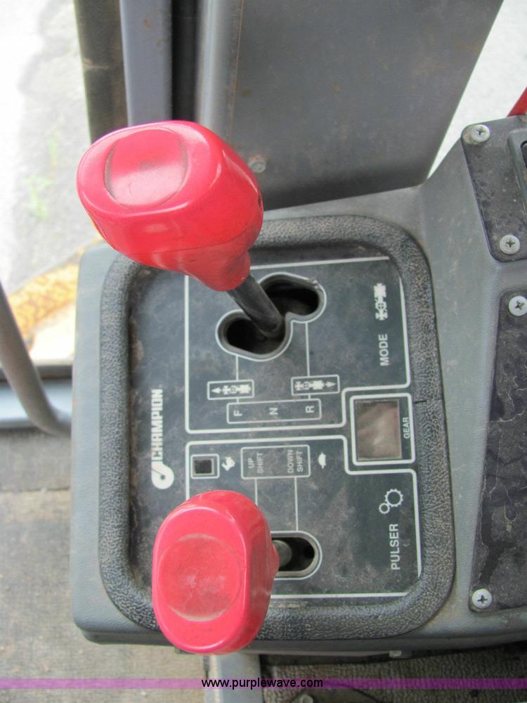 image for item 6176 1996 Champion 720A articulated motor grader